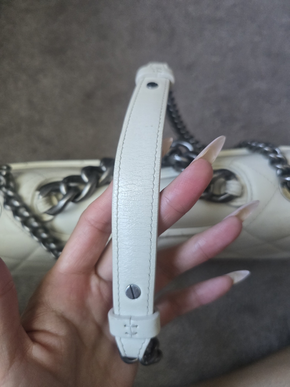CHANEL Glazed Calfskin Medium Perfect Edge Flap White with RHW - Picture 5 of 14
